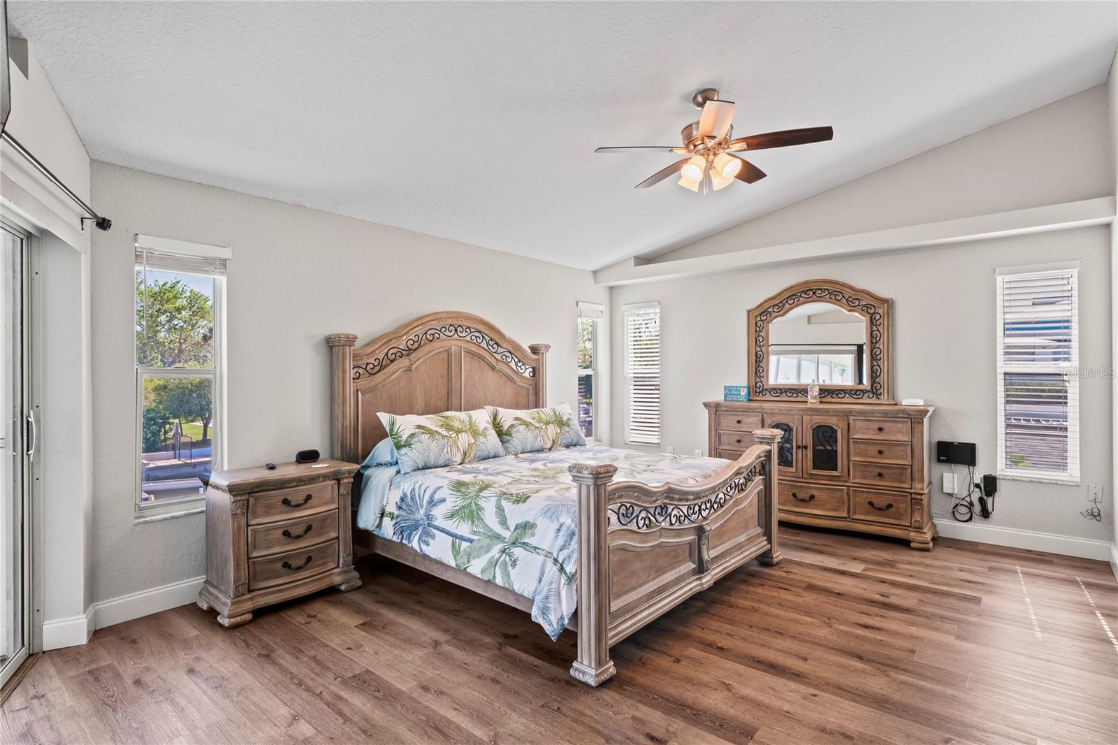 SEA PINES - Residential