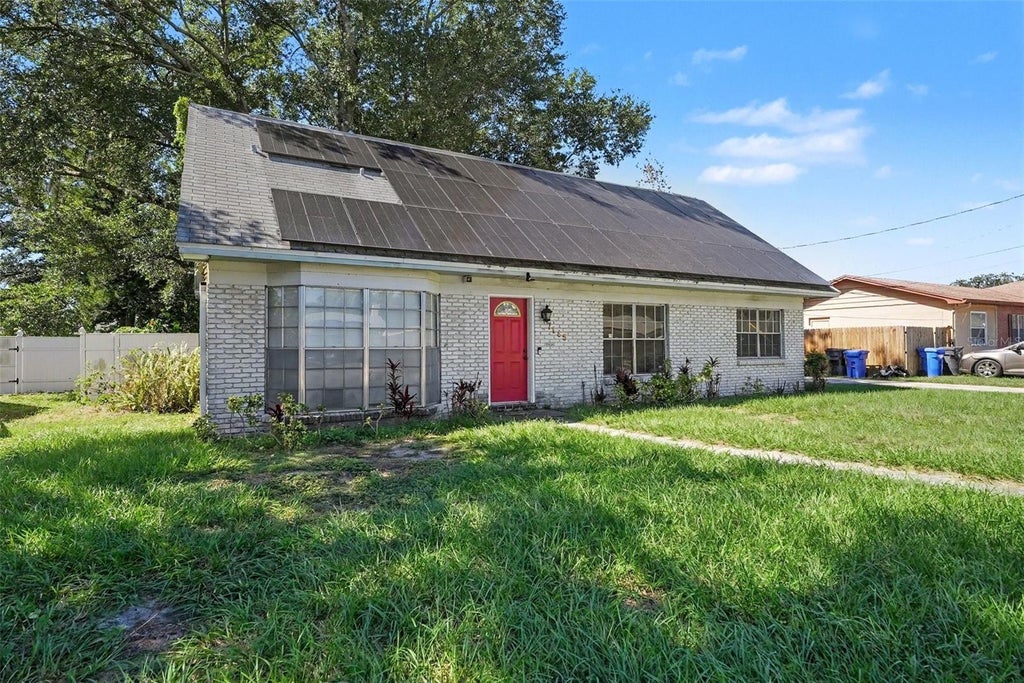 Photo of 7145 Wrenwood Circle, Tampa, FL 33617 (MLS # L4965384)