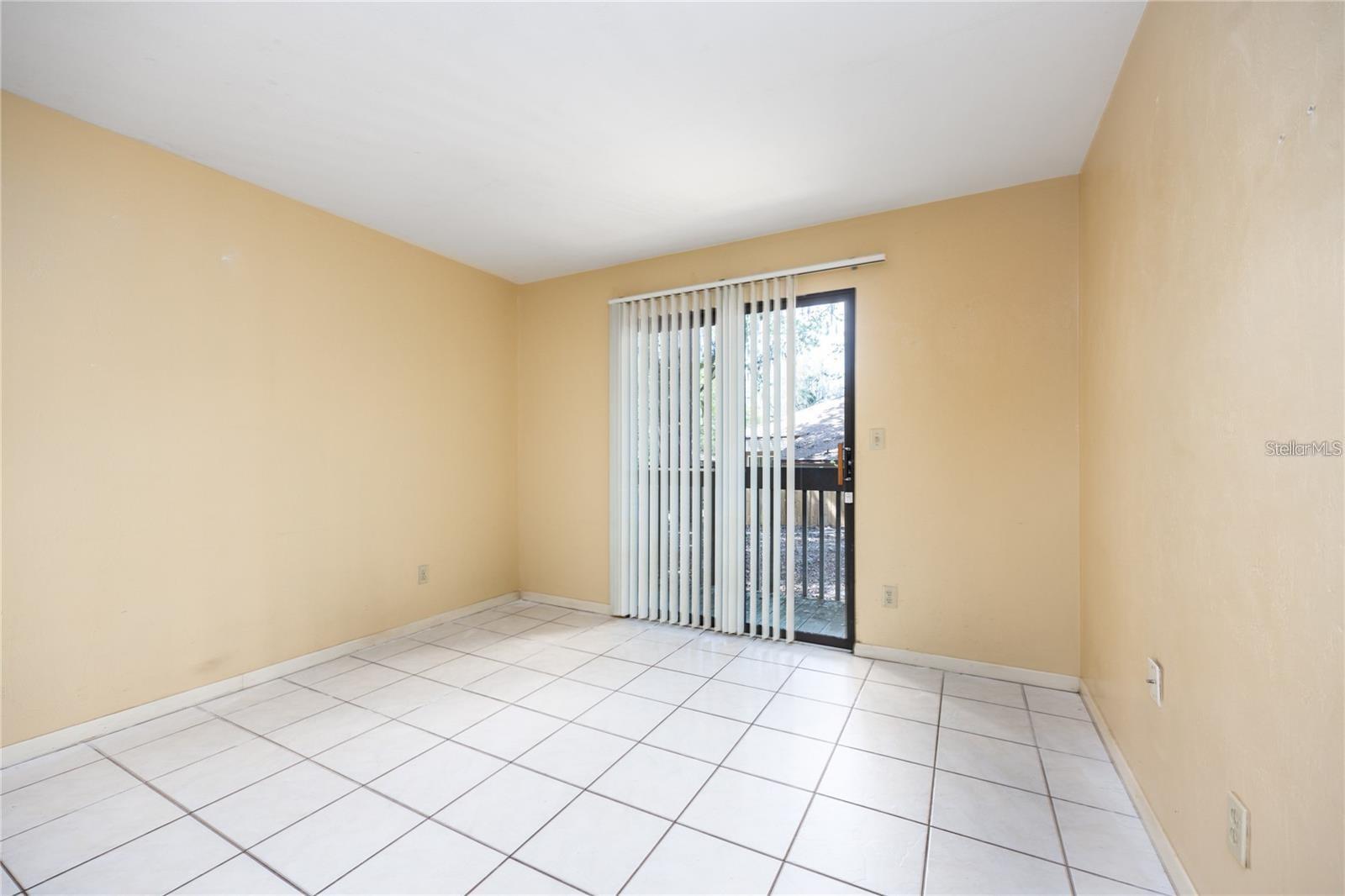 TREEHOUSE VILLAGE - Residential