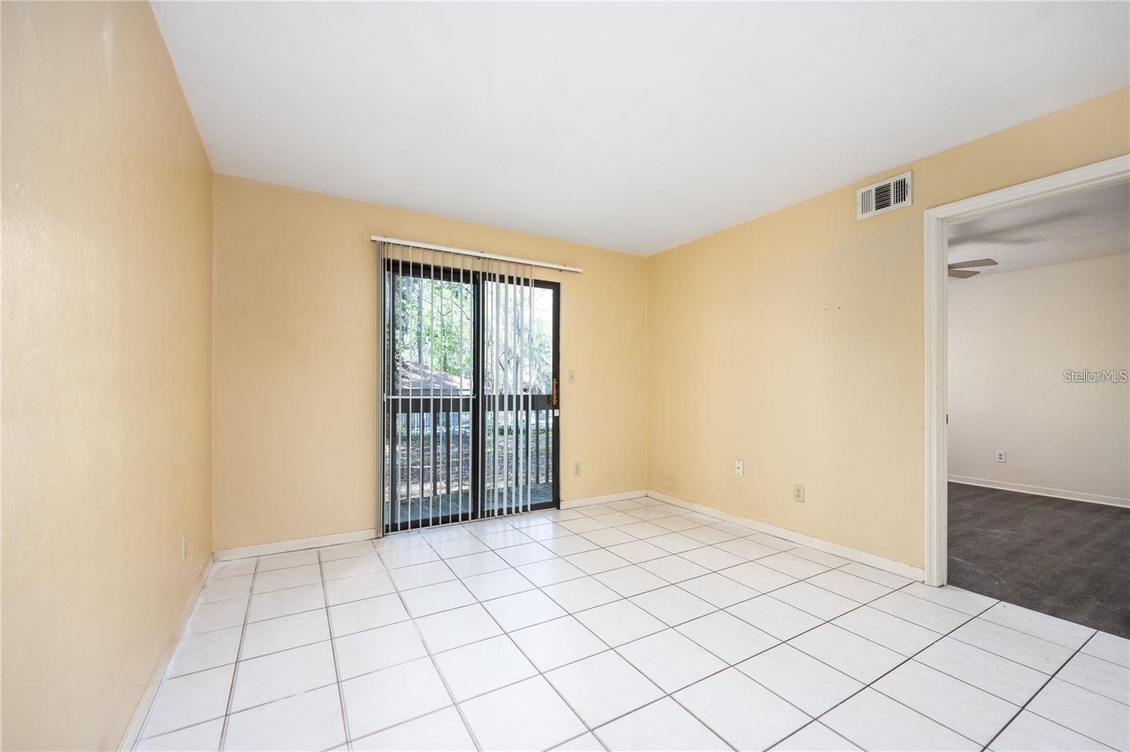 TREEHOUSE VILLAGE - Residential