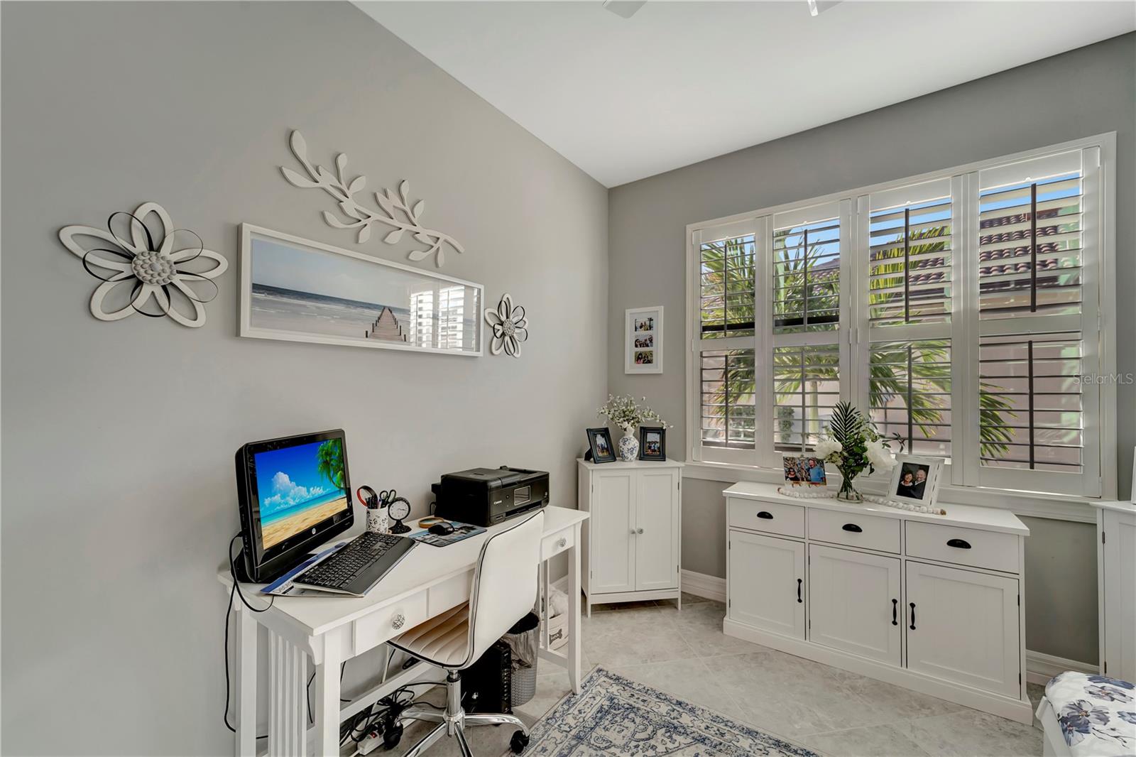 ISLANDWALK/THE WEST VLGS PH 7 - Residential