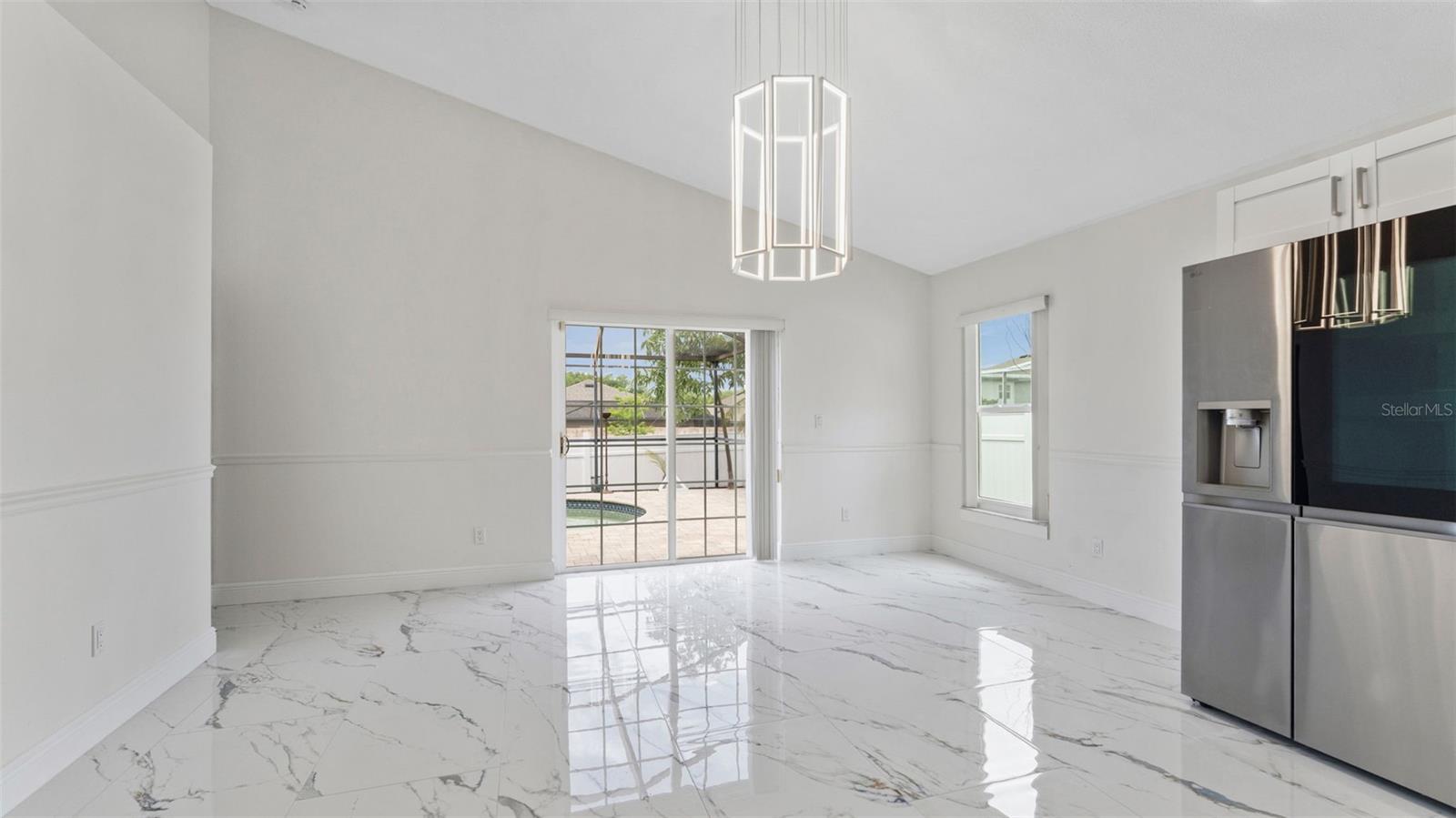 CARROLLWOOD COVE - Residential