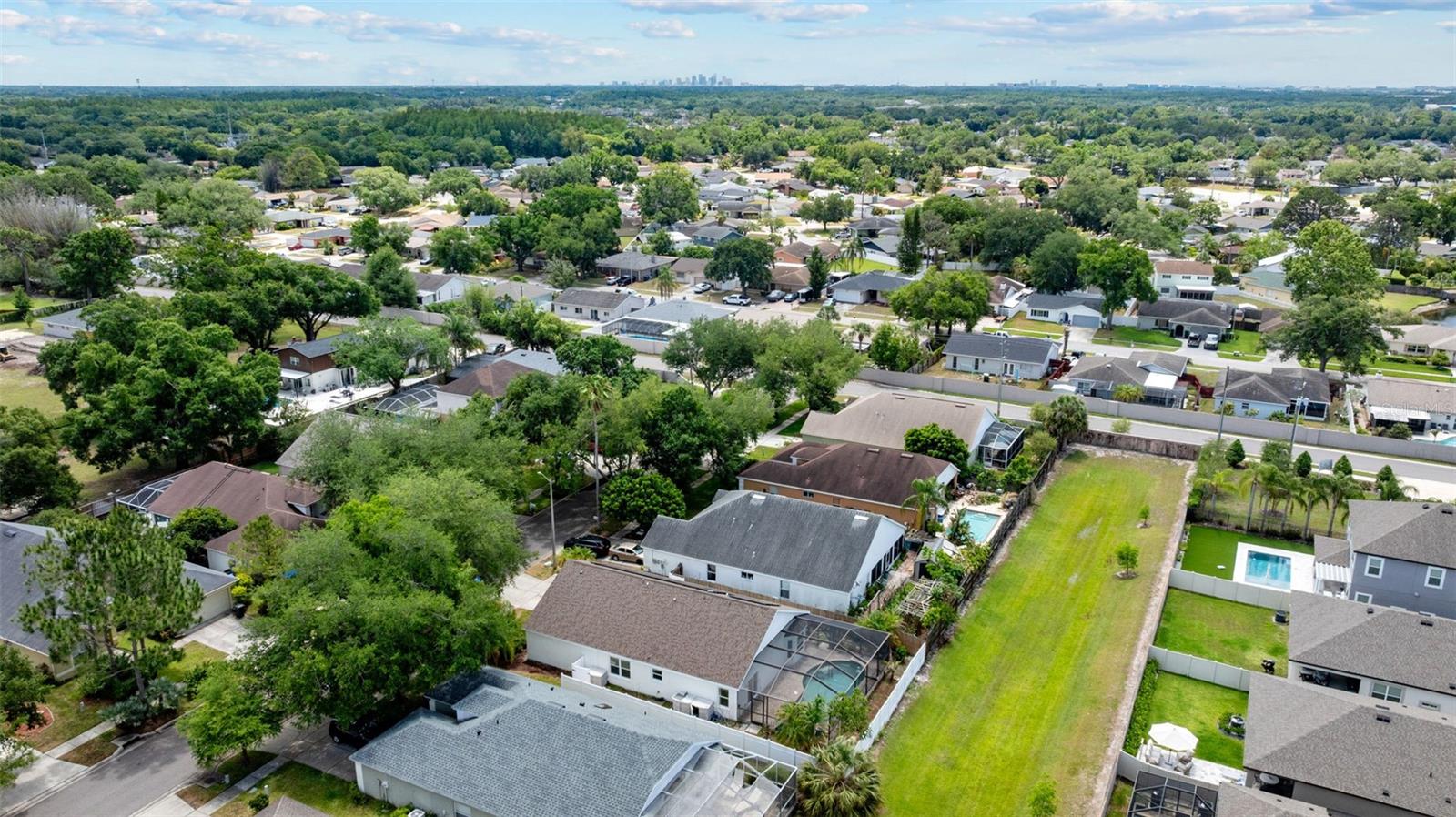 CARROLLWOOD COVE - Residential
