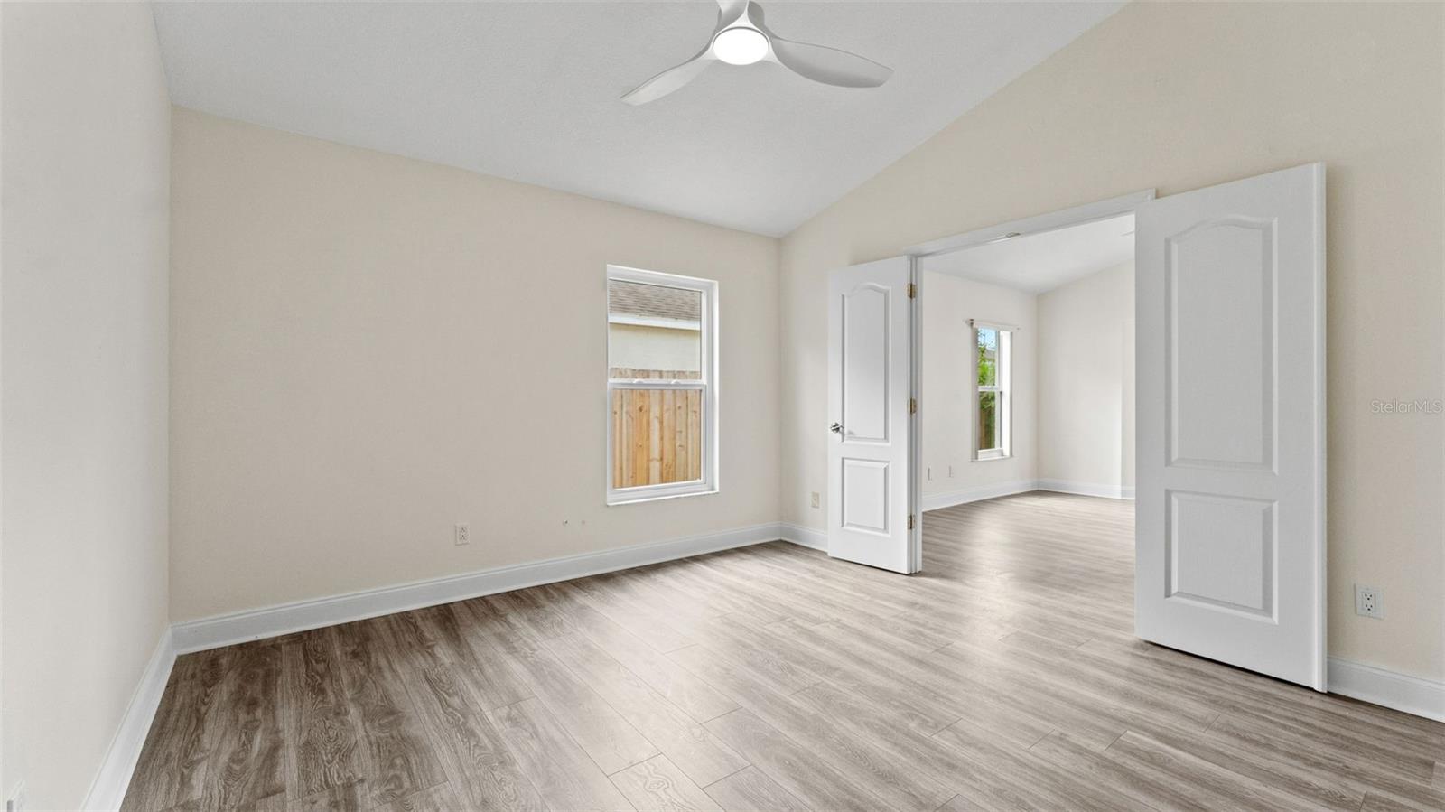 CARROLLWOOD COVE - Residential