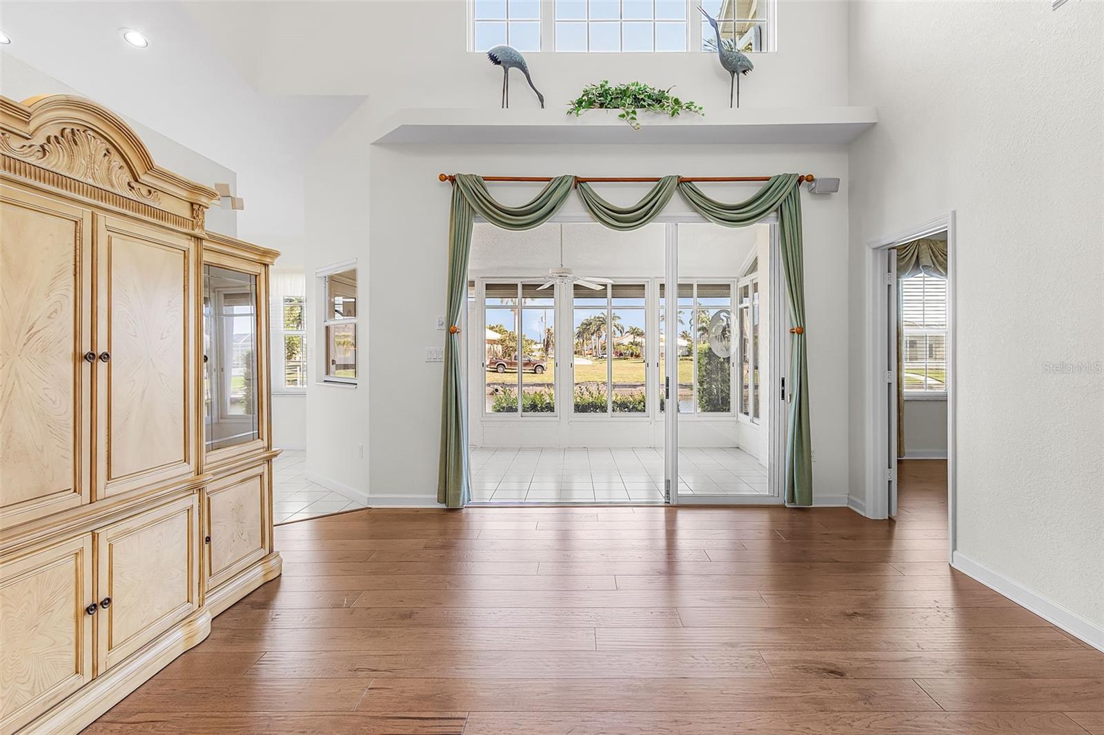 HARBOR LANDING PH 03 BLDG 03 - Residential