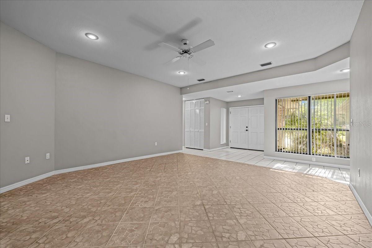 PARK AVE - Residential Lease