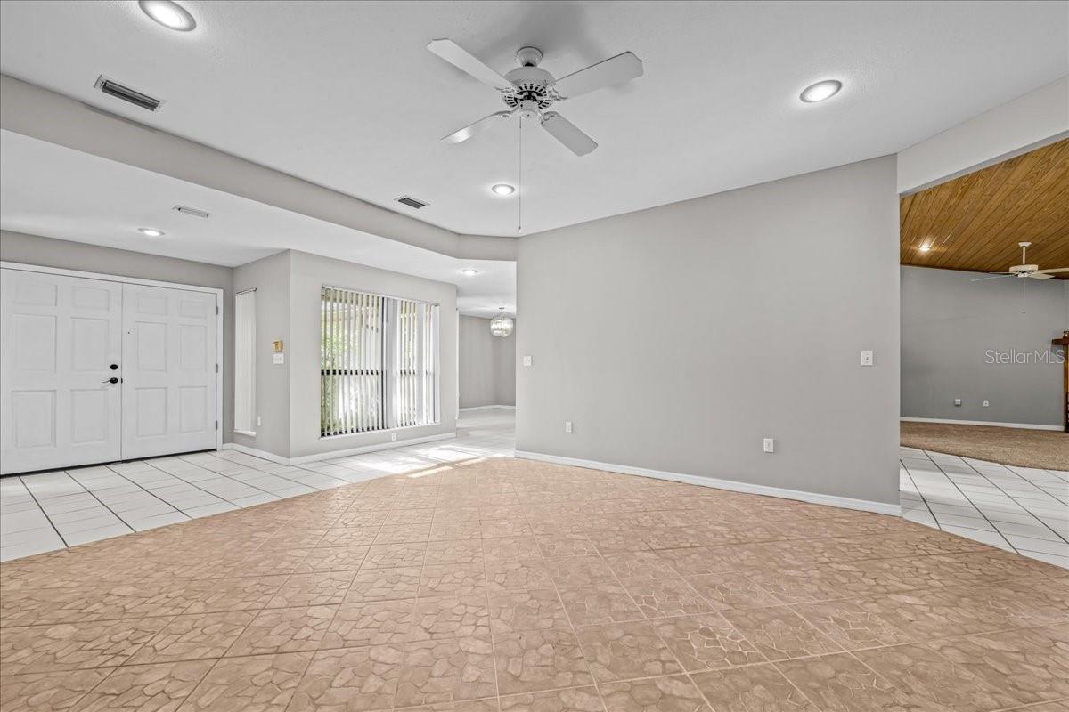 PARK AVE - Residential Lease