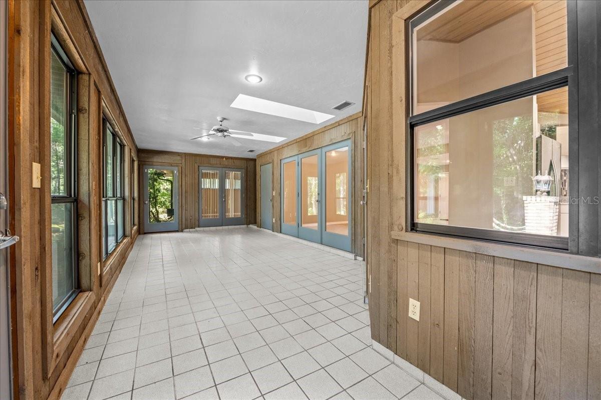 PARK AVE - Residential Lease