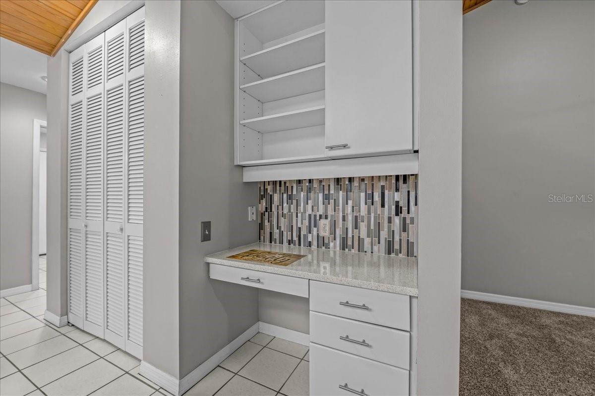 PARK AVE - Residential Lease