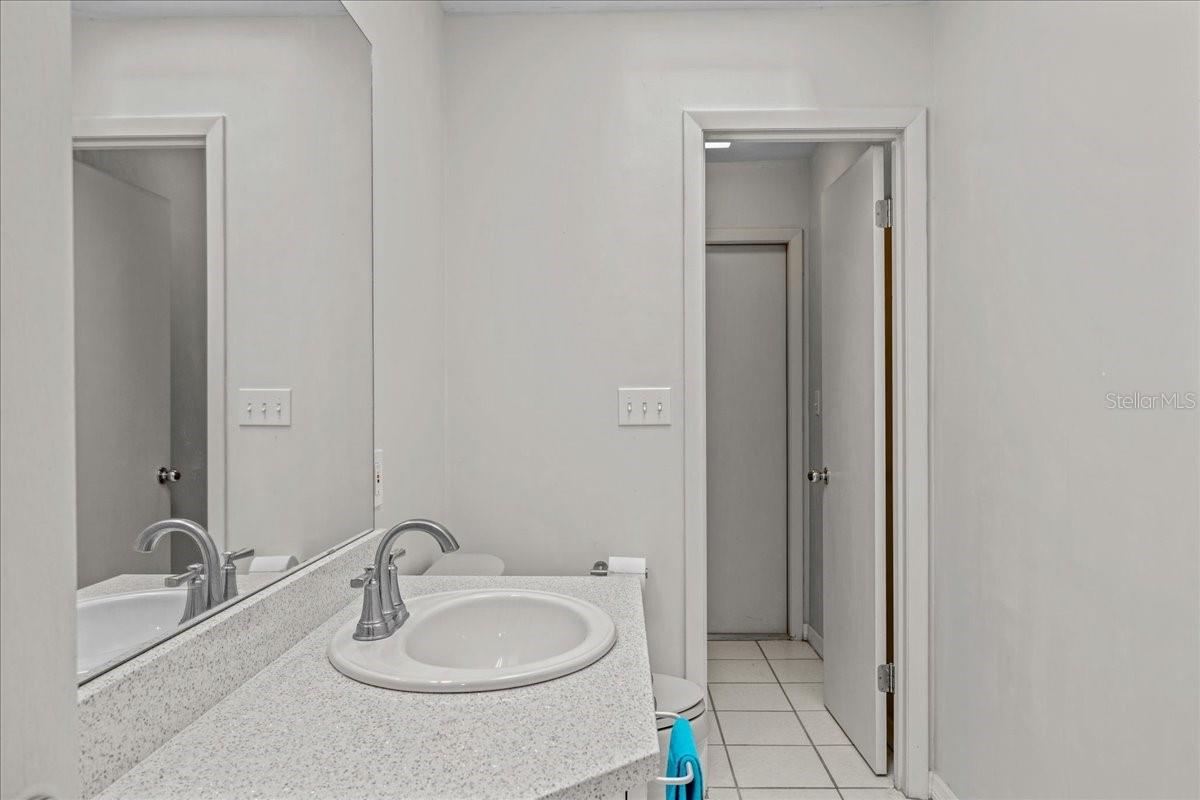 PARK AVE - Residential Lease