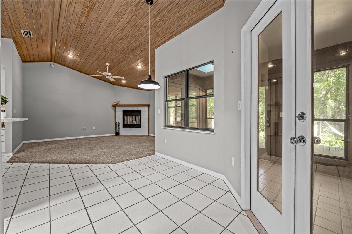 PARK AVE - Residential Lease