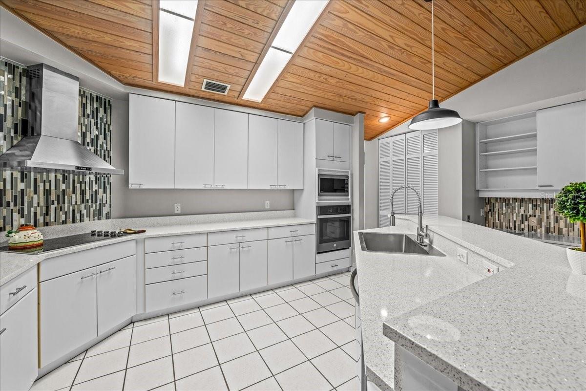 PARK AVE - Residential Lease