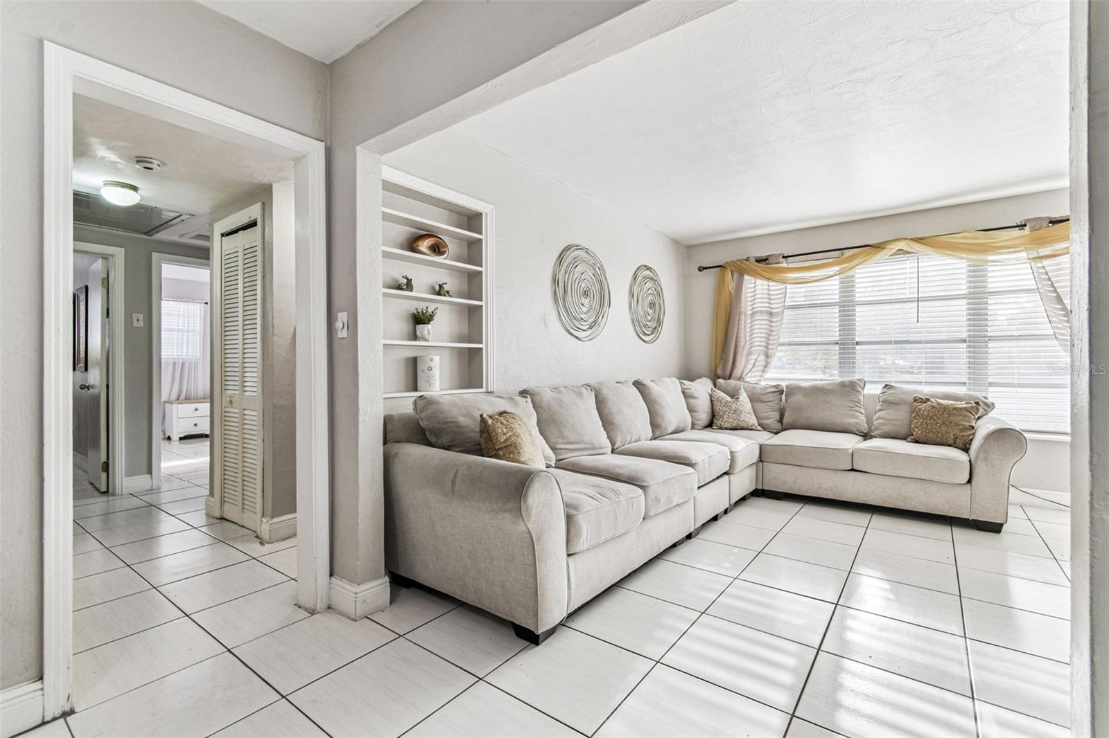 DEL RIO ESTATES - Residential