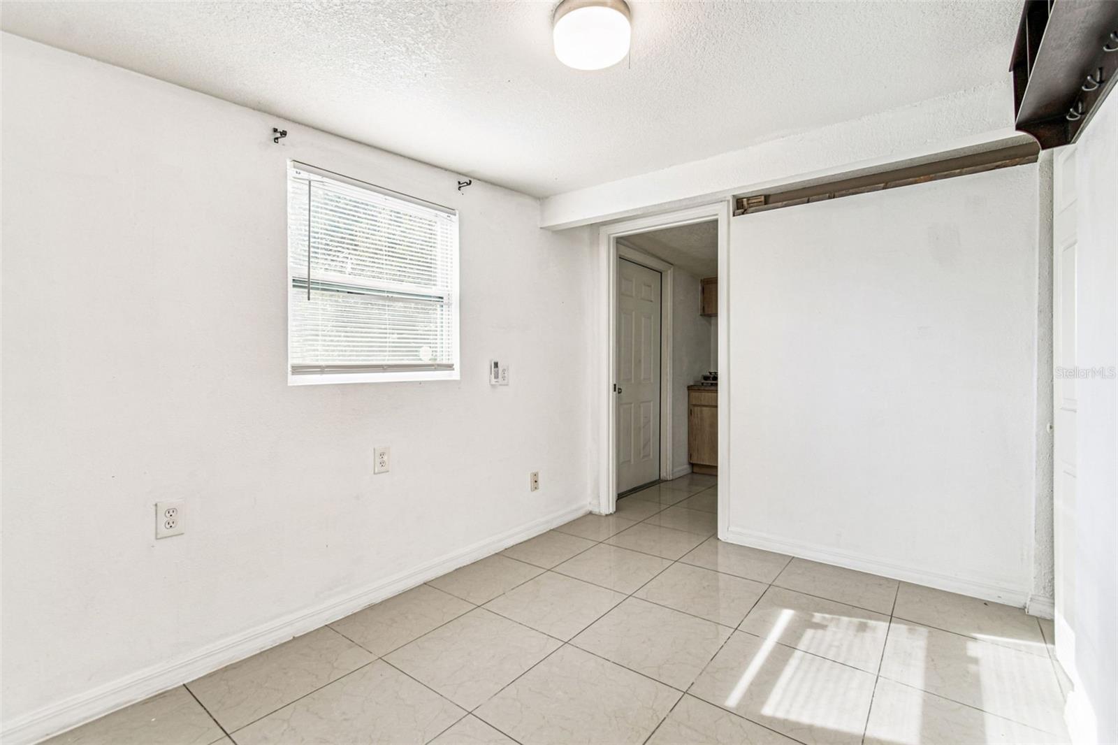 DEL RIO ESTATES - Residential