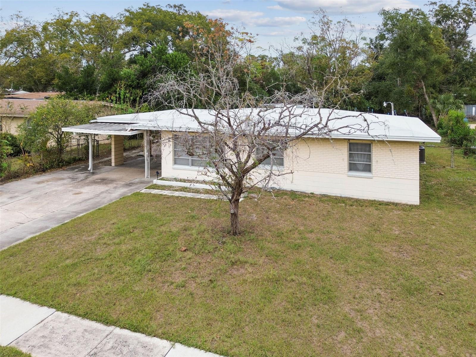 DEL RIO ESTATES - Residential