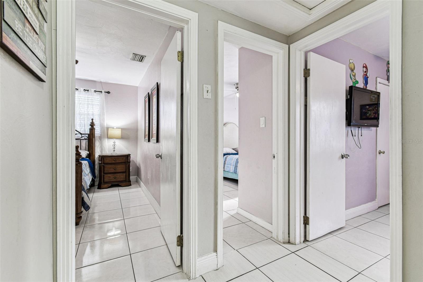 DEL RIO ESTATES - Residential