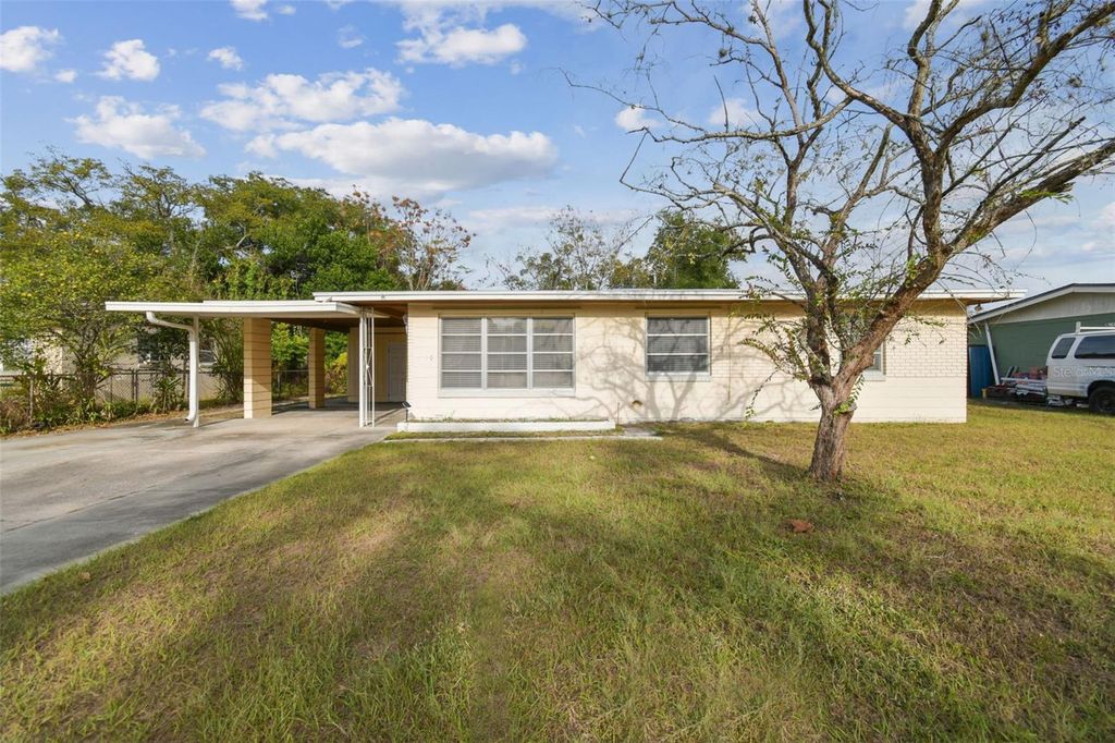 Photo of 6915 Bream Street, Tampa, FL 33617 (MLS # TB8454712)