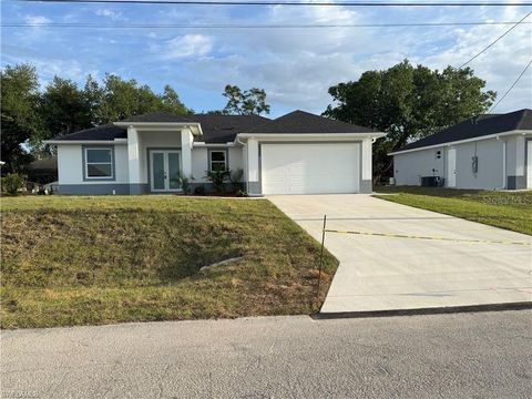 2902 49TH STREET SW LEHIGH ACRES FL 33976
