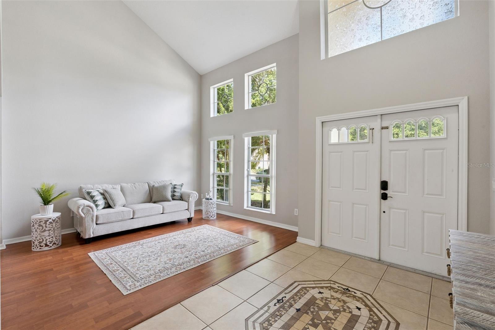 SORRENTO HILLS PH 01 & 02 LT 01 BLK A ORB - Residential