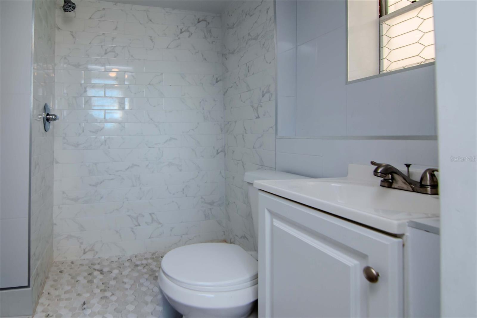 IRVINTON HEIGHTS - Commercial Sale