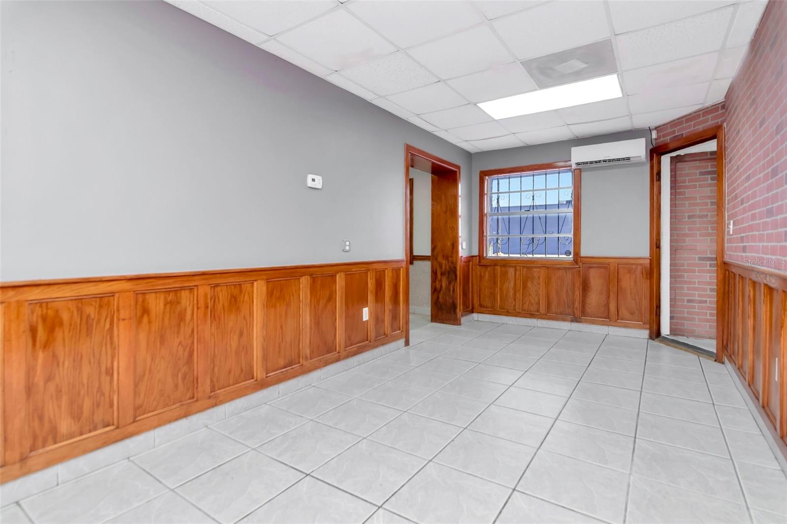 IRVINTON HEIGHTS - Commercial Sale