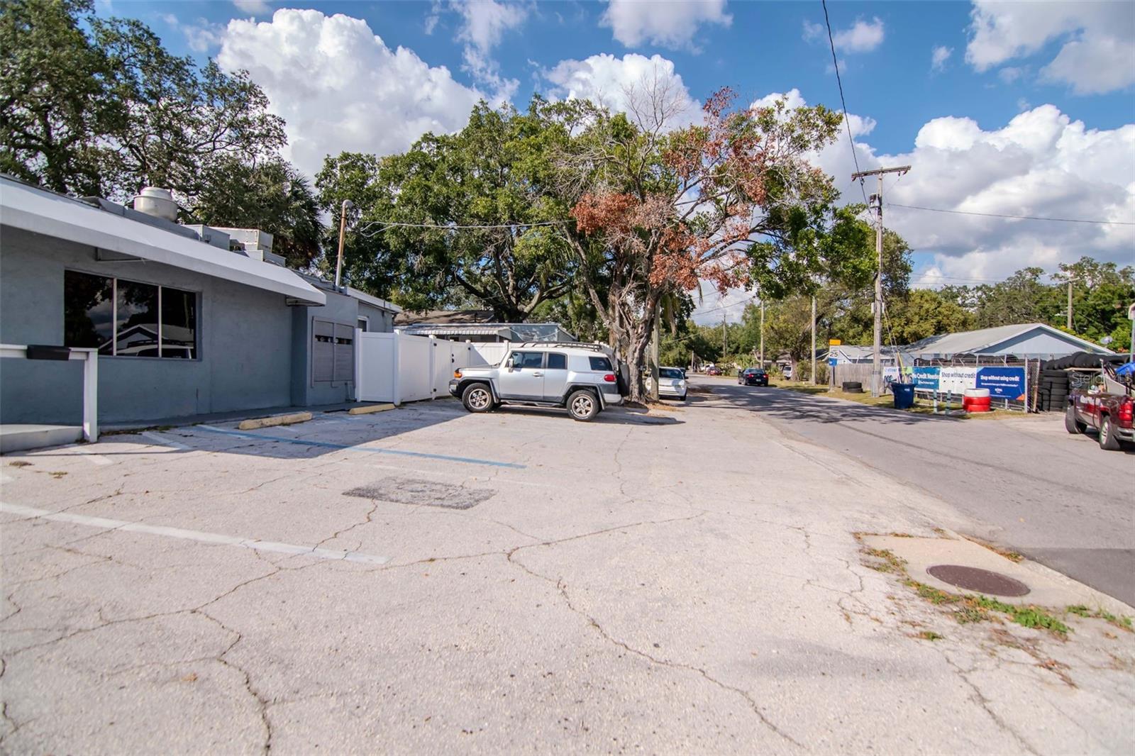IRVINTON HEIGHTS - Commercial Sale