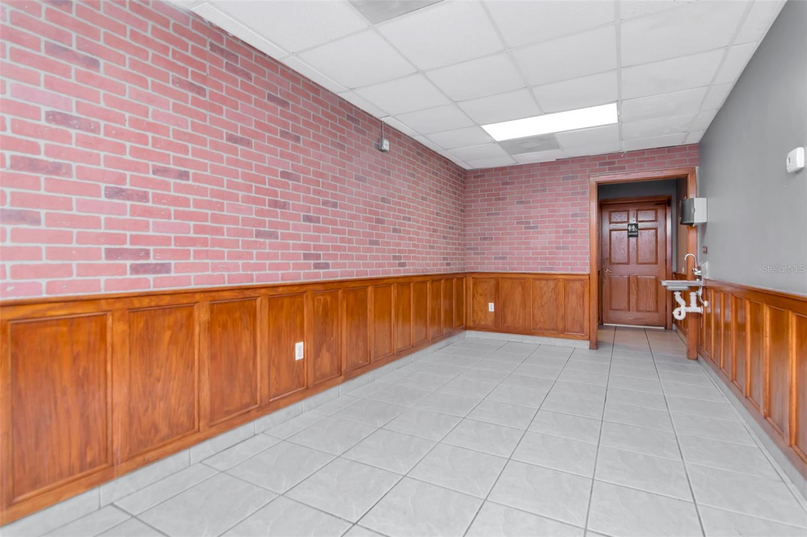 IRVINTON HEIGHTS - Commercial Sale