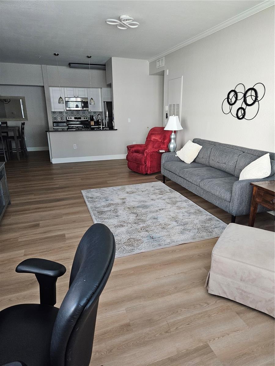 BELLA VILLINO III - Residential Lease