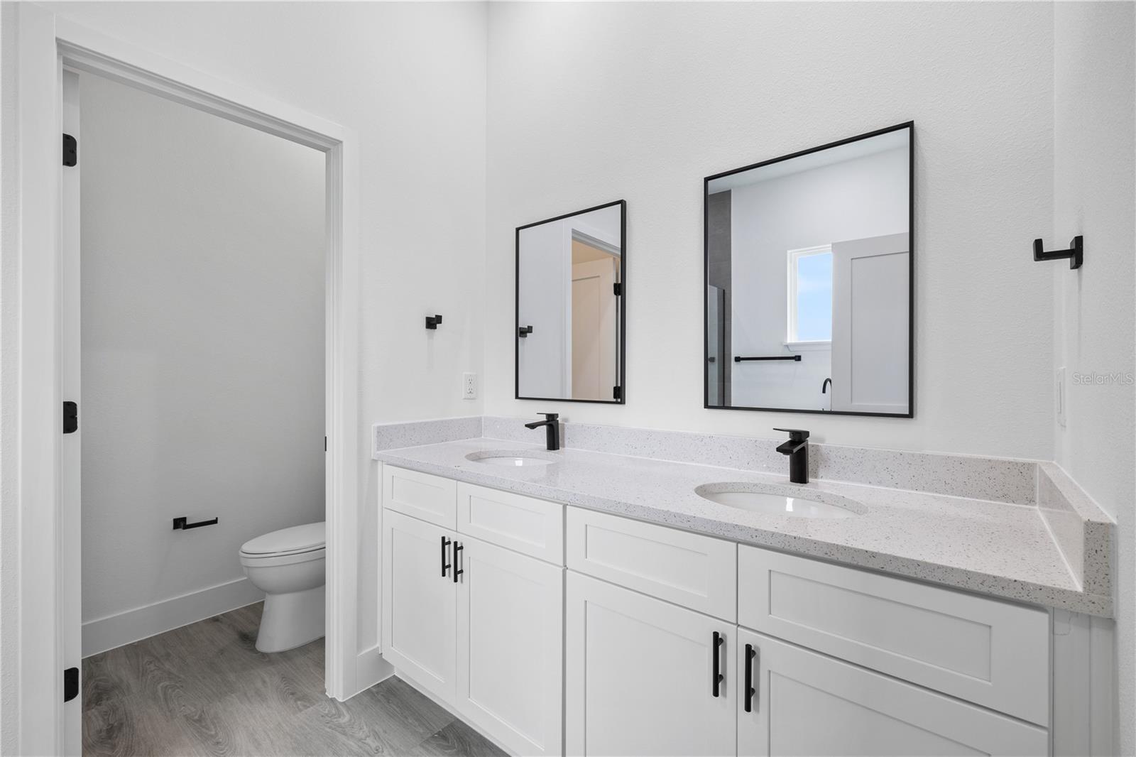 MARION OAKS UNIT 10 - Residential