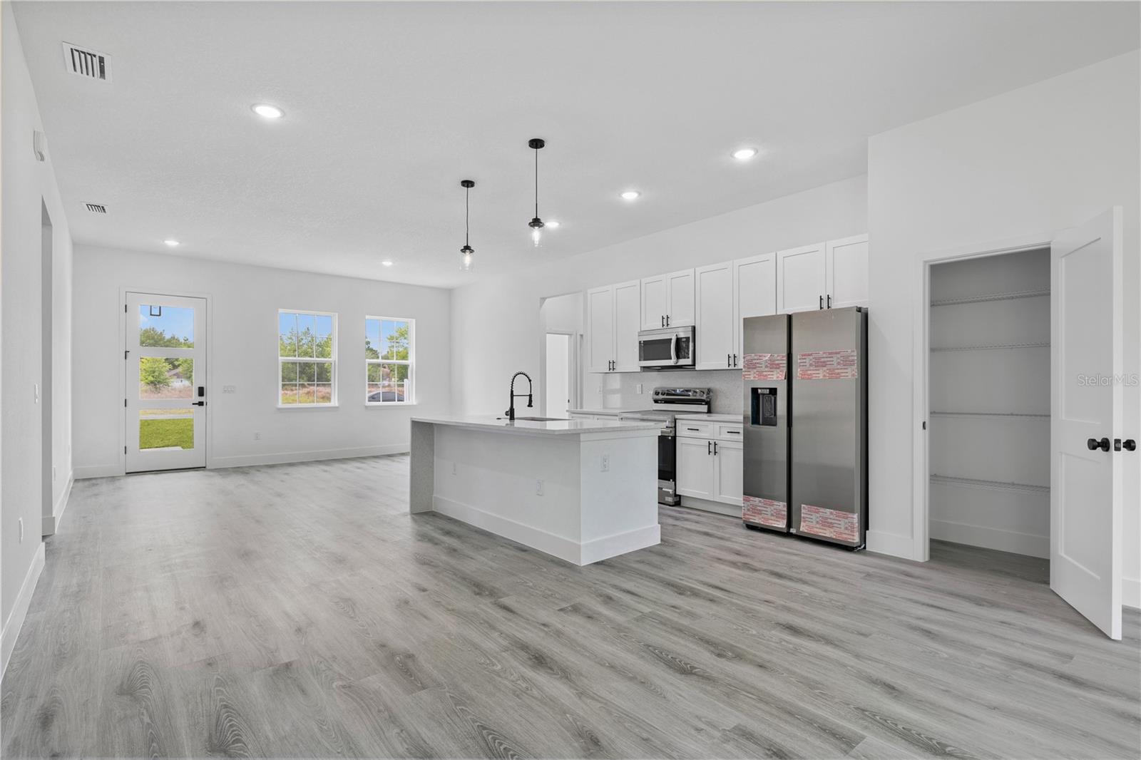 MARION OAKS UNIT 10 - Residential