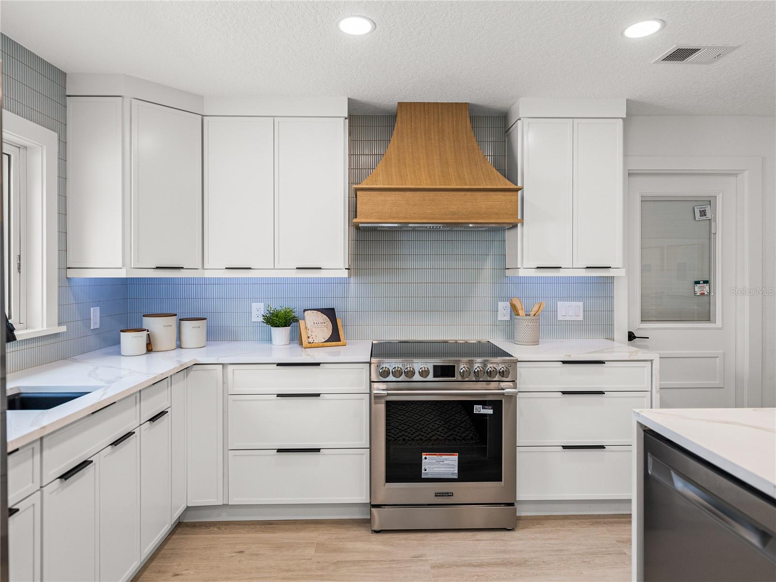 PASADENA GOLF CLUB ESTATES SEC 4 - Residential