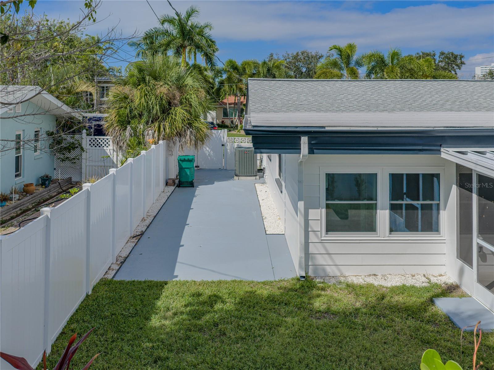 PASADENA GOLF CLUB ESTATES SEC 4 - Residential