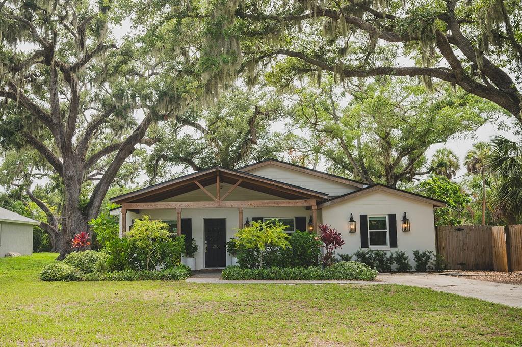 216 18TH STREET E, BRADENTON, FL, 34208 1 216 18TH STREET E