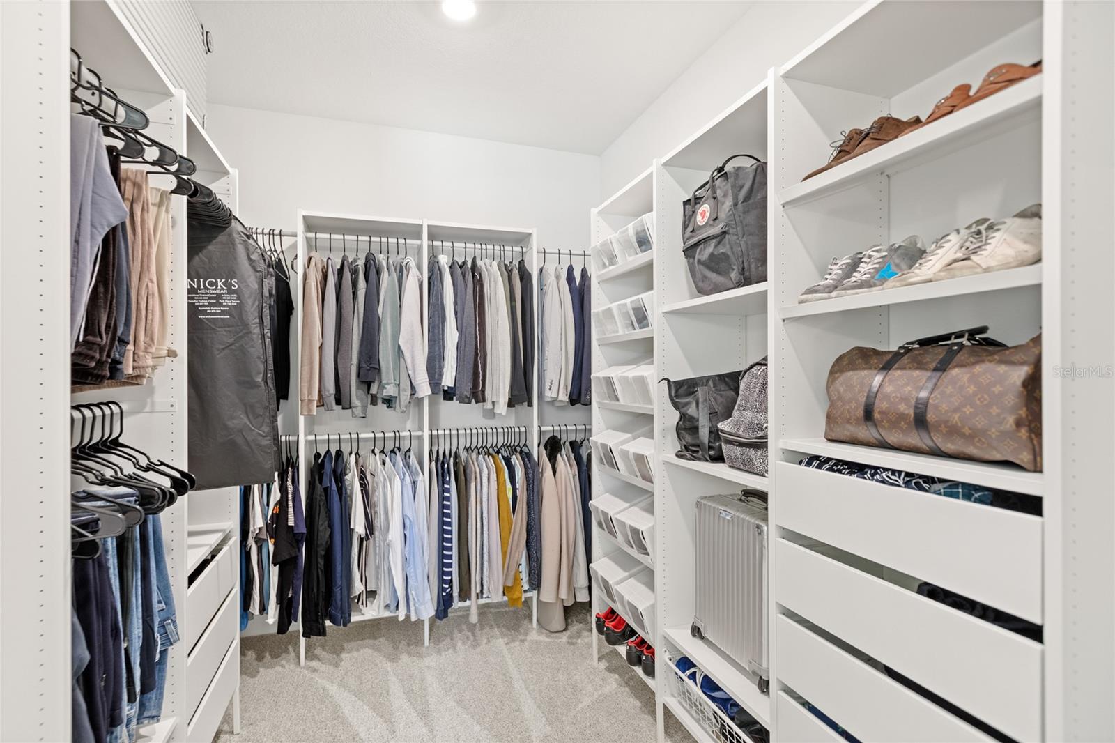 WINDING BAY PH 3 - Residential