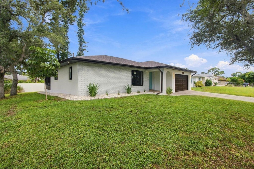 Photo of 3671 Pine Road, Venice, FL 34293 (MLS # TB8549807)