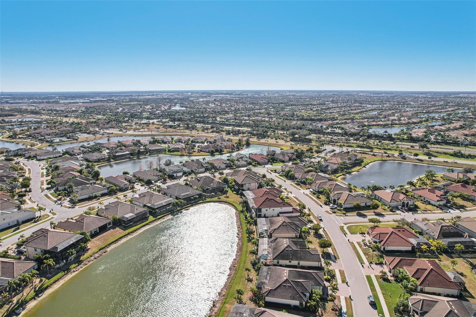 GRAN PARADISO PH 1 - Residential