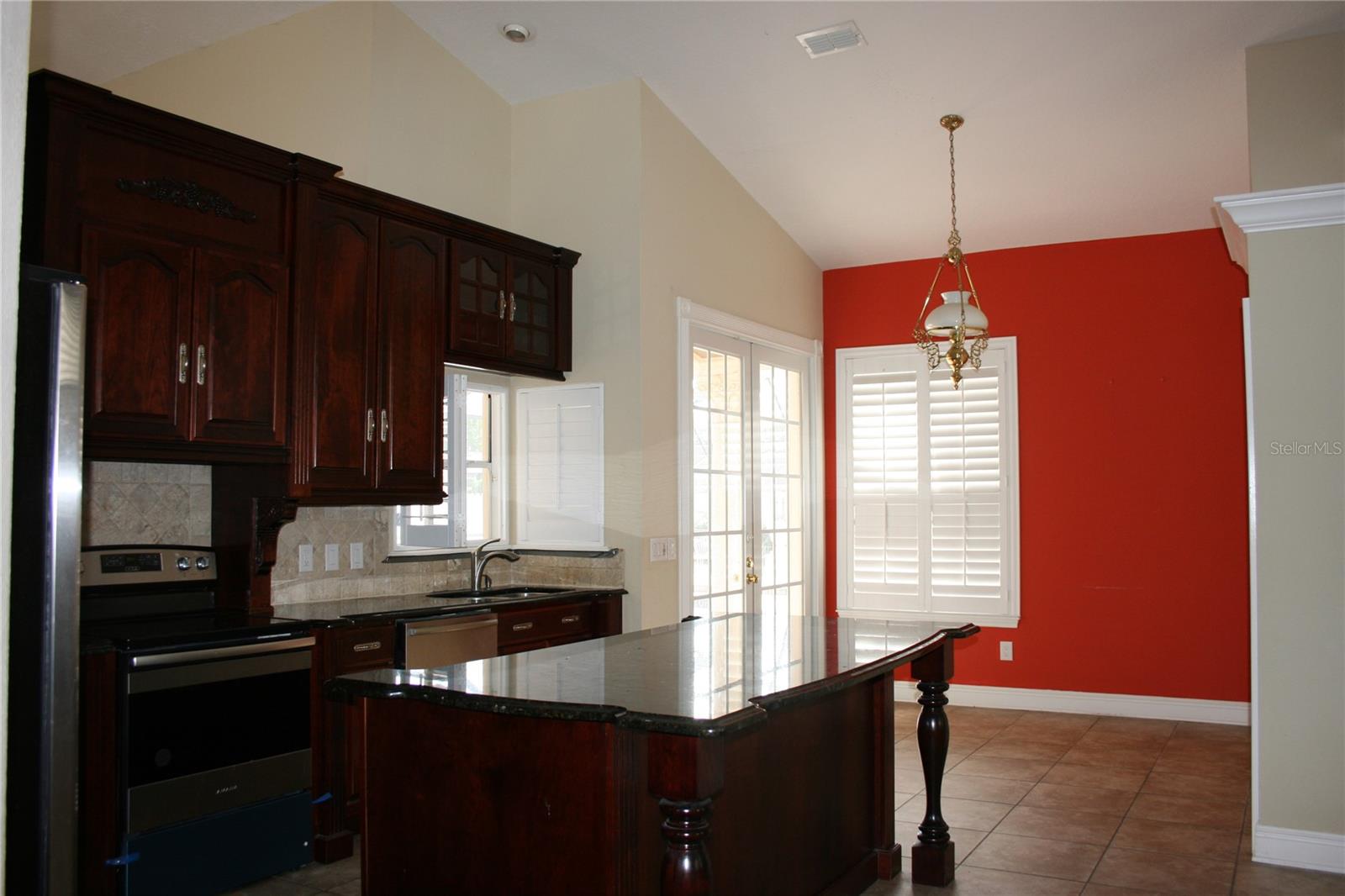 HUNTERS CREEK TR 130 PH 02 - Residential Lease