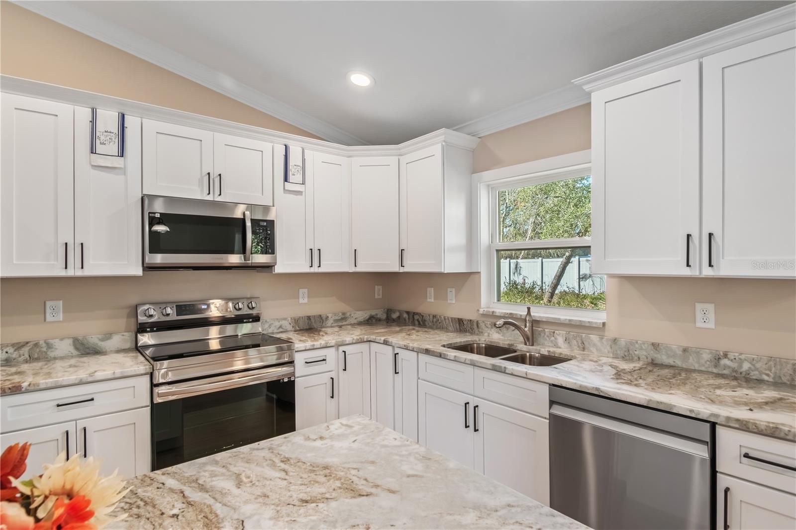 MARION OAKS UN SEVEN - Residential