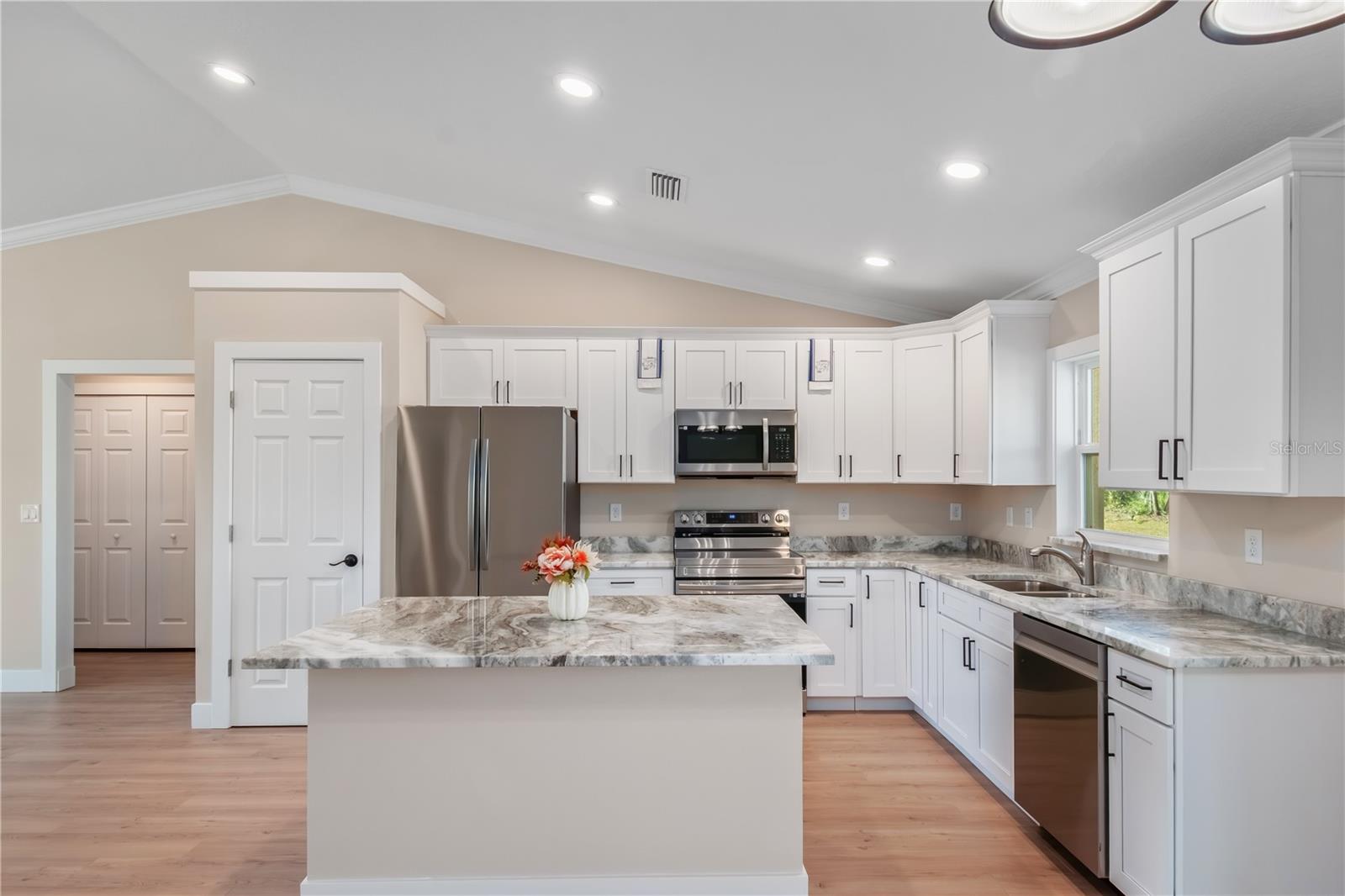 MARION OAKS UN SEVEN - Residential