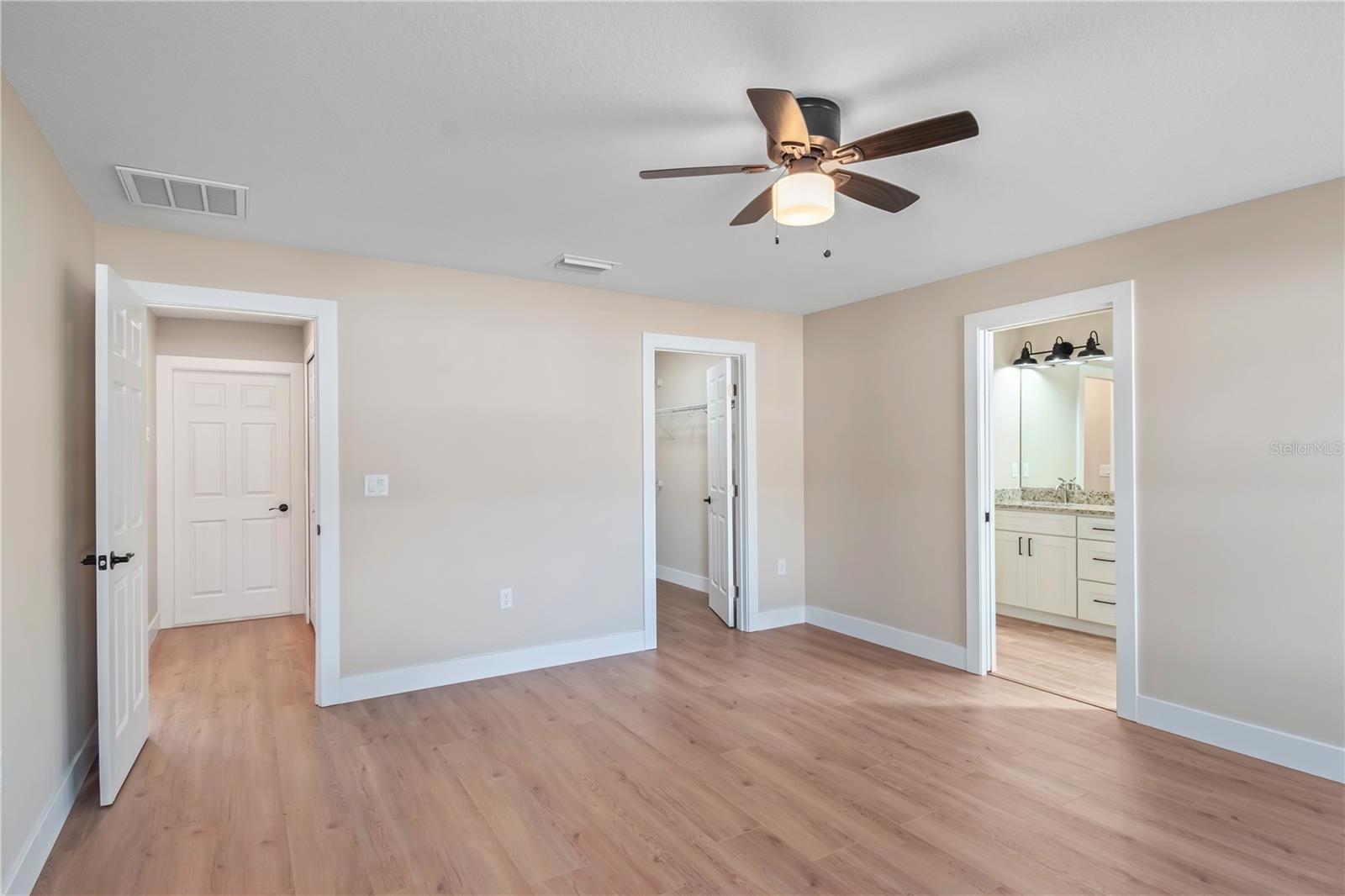 MARION OAKS UN SEVEN - Residential