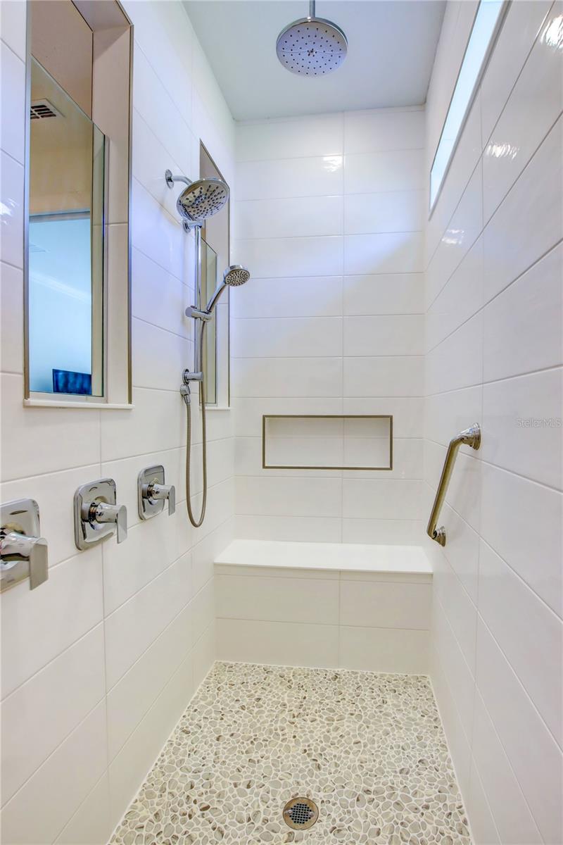 DEL WEBB SUNBRIDGE - Residential