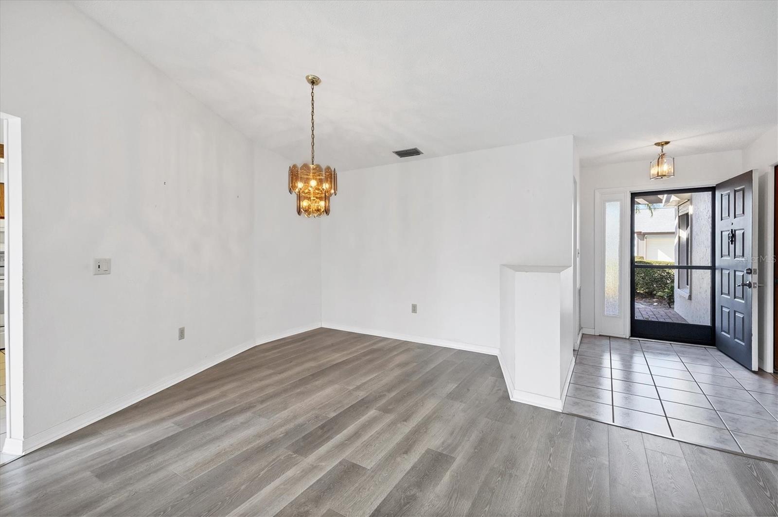 FOXWOOD - Residential