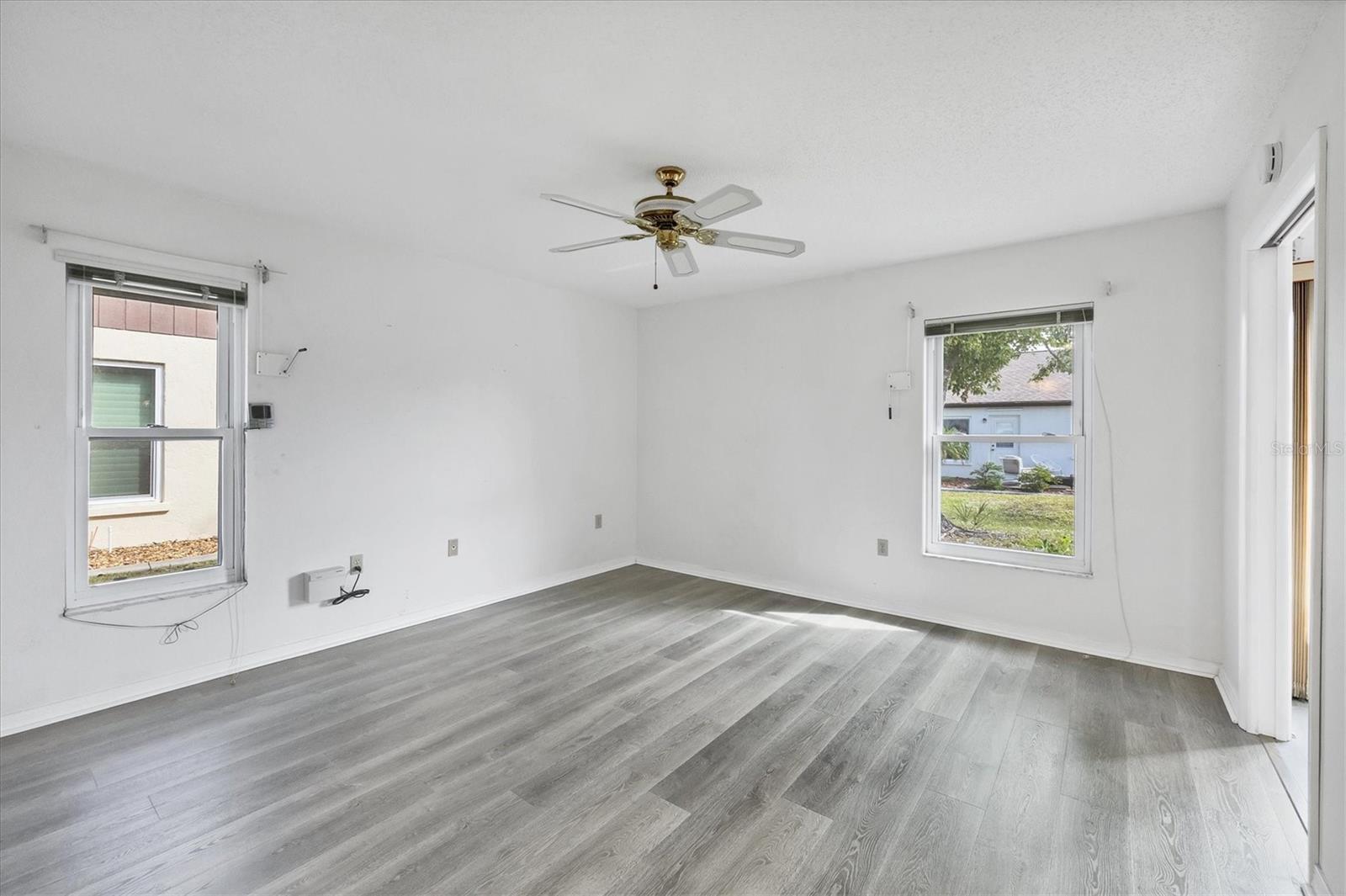 FOXWOOD - Residential