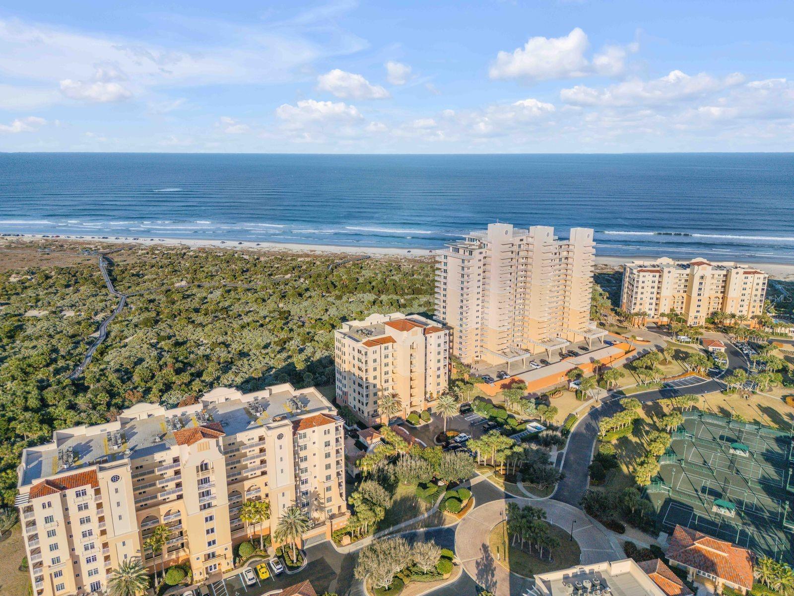 259 MINORCA BEACH WAY 702