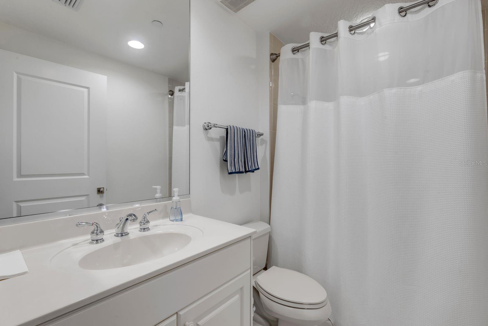 HAMMOCKS AT MINORCA PH 01 - Residential