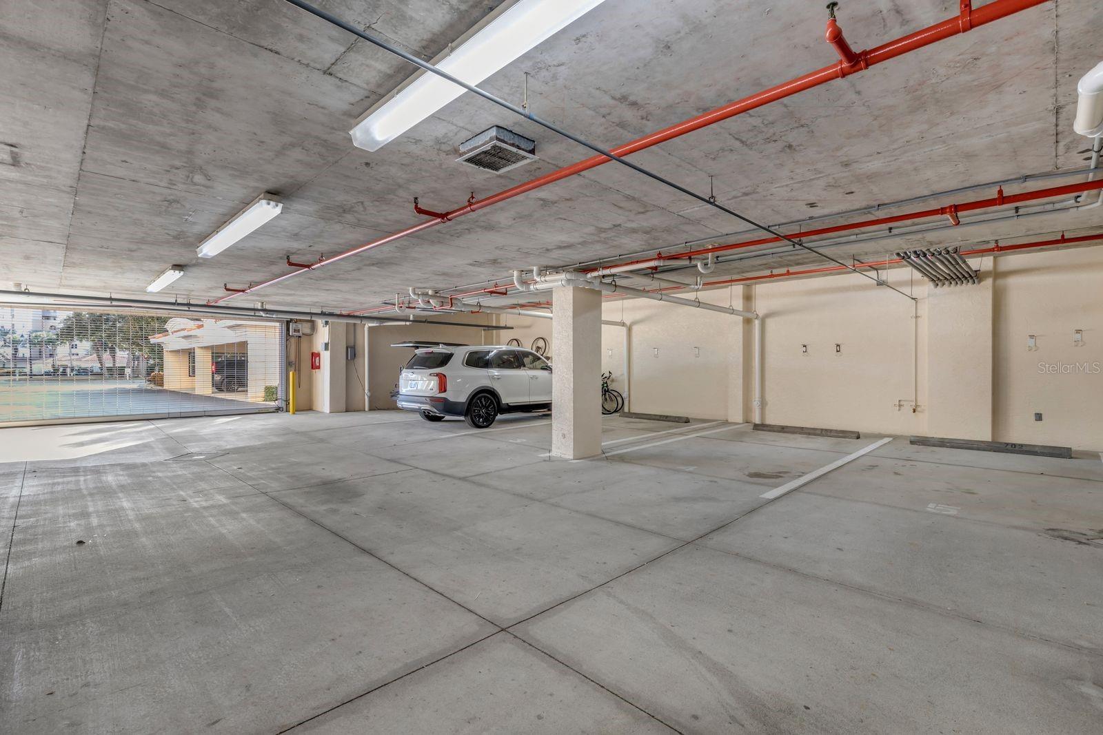 HAMMOCKS AT MINORCA PH 01 - Residential