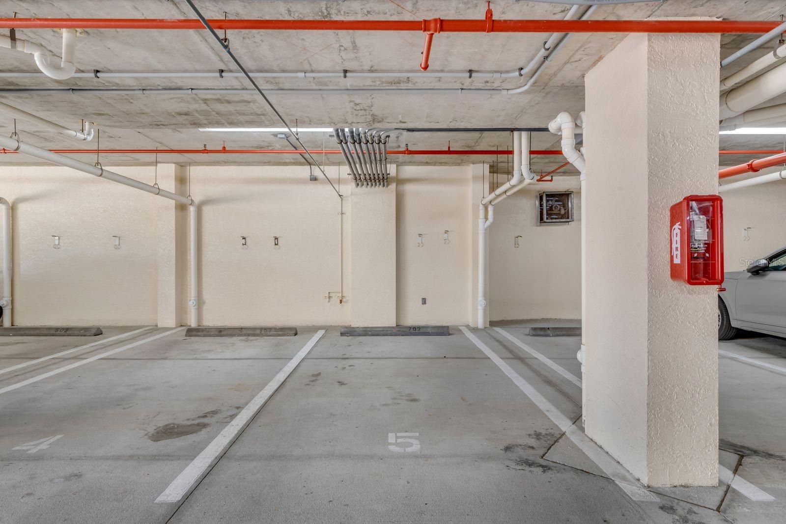 HAMMOCKS AT MINORCA PH 01 - Residential