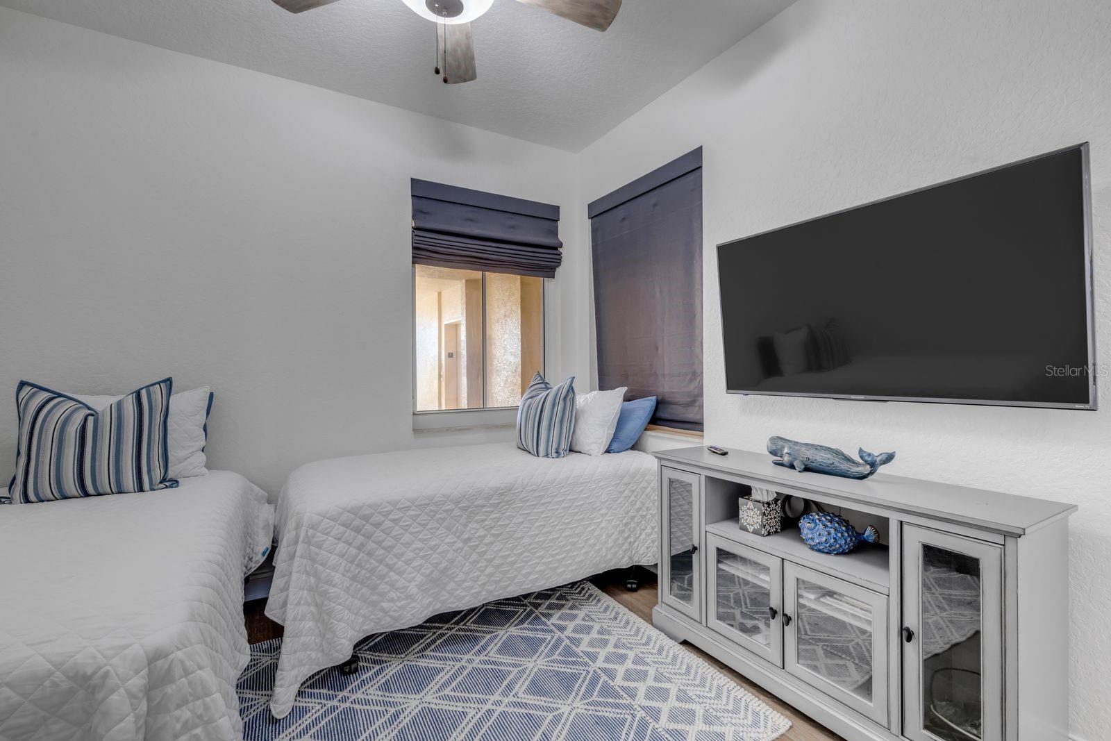 HAMMOCKS AT MINORCA PH 01 - Residential