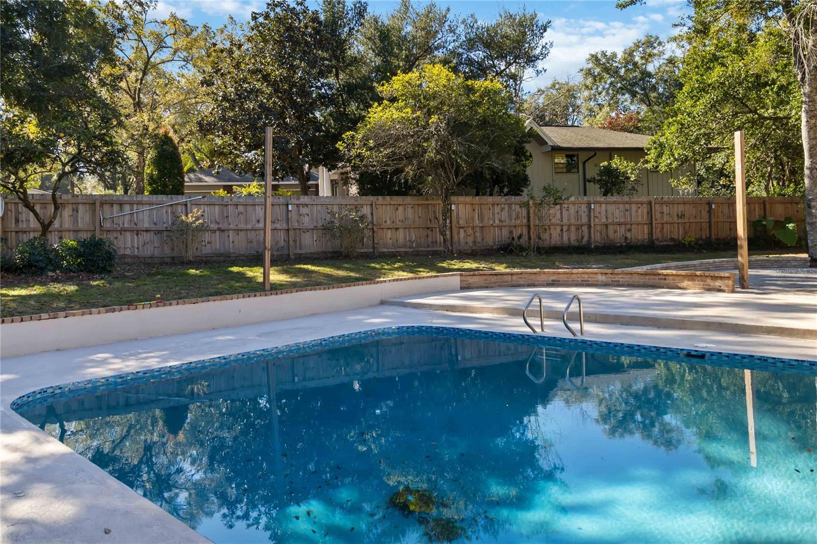 SPRINGS THE - Residential