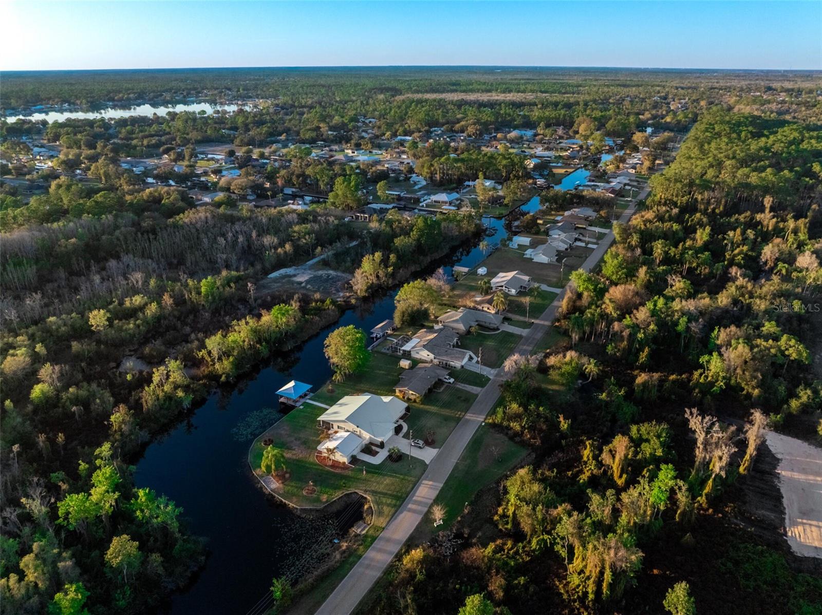 LEISURE LAKES SEC 01 - Land